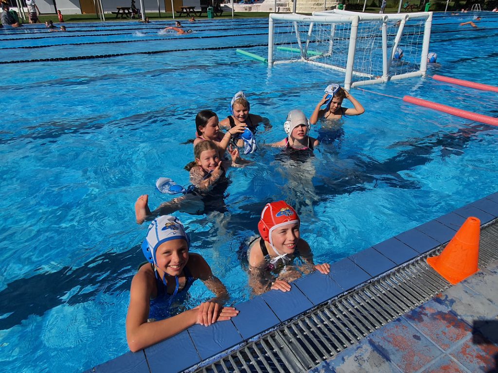 Our Photos Broadlands School