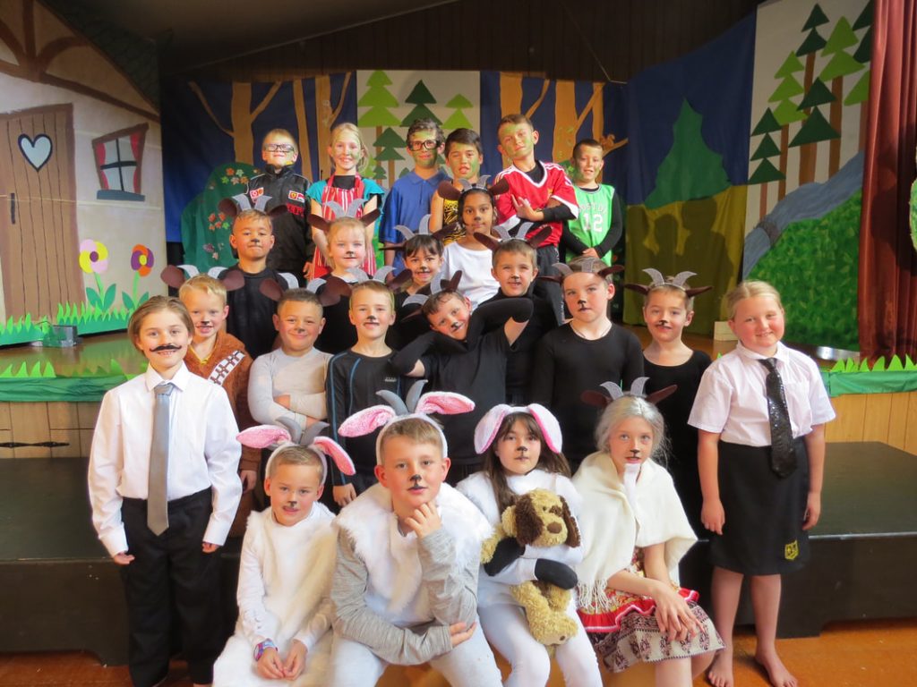 Our Photos Broadlands School